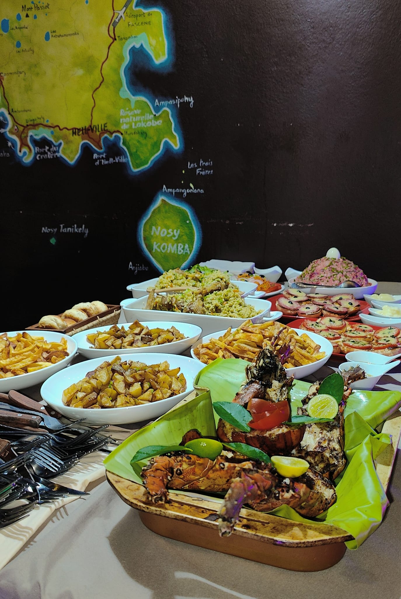 bungalows-des-tropiques-buffet-04